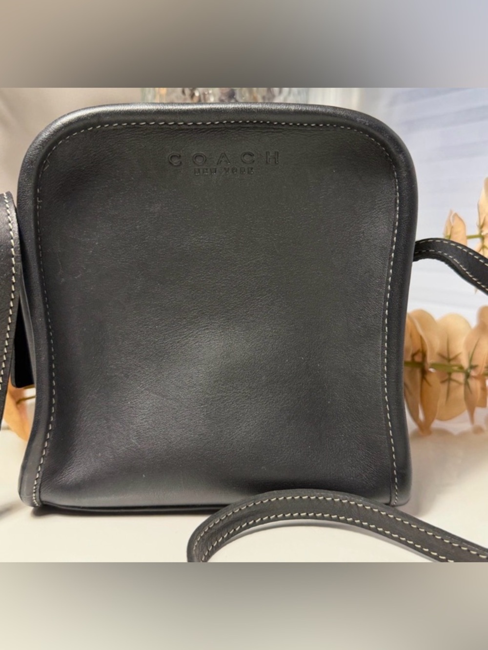 Authentic Louis Vuitton Neverfull MM Monogram Tote - Picture 15 of 16